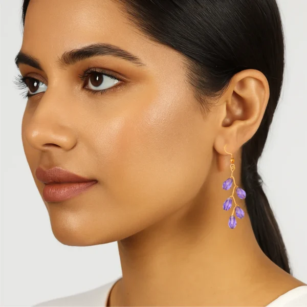 Floral Vine-Inspired Dangling Earring - Image 3